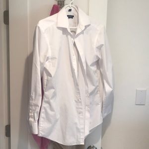 2x White dress shirt